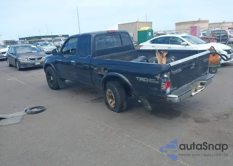 1999 Toyota Tacoma Limited V6 из США, поврежденный, VIN 4TAWN74N5XZ402706
